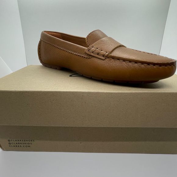 Clarks Shoes - Clark’s Moccasin Tan Leather Flats
